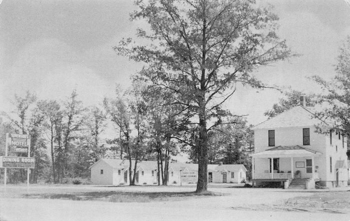 Sorensons Motel - Vintage Postcard (newer photo)